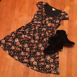 Floral sundress☀️🌸